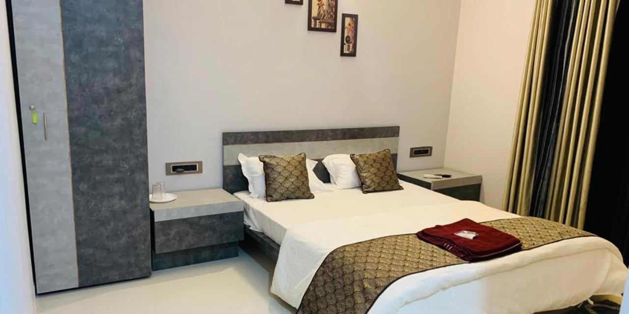 Mayekar'S Holiday Home, Chivla Beach, Malvan Luaran gambar