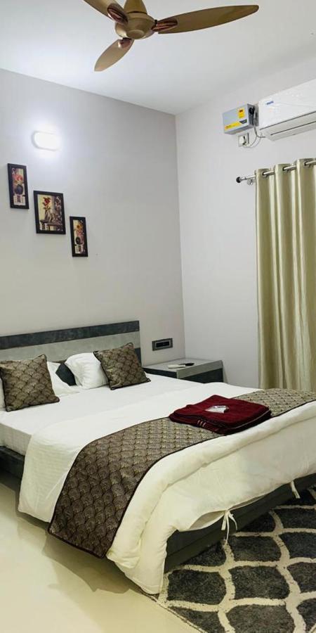 Mayekar'S Holiday Home, Chivla Beach, Malvan Luaran gambar